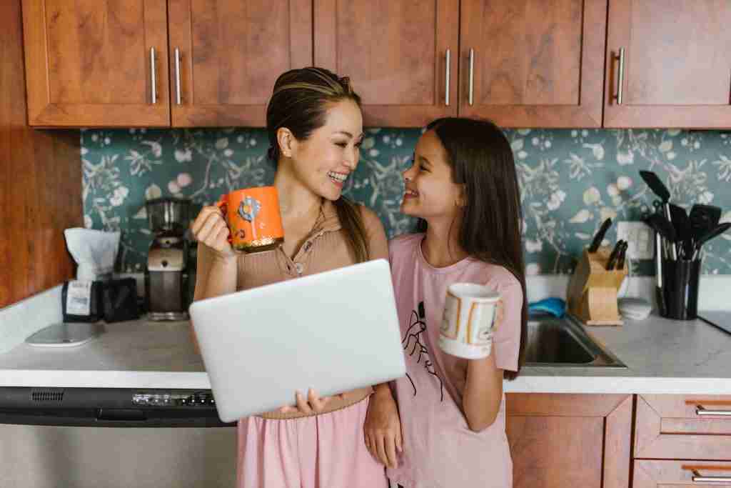 side hustle ideas for moms