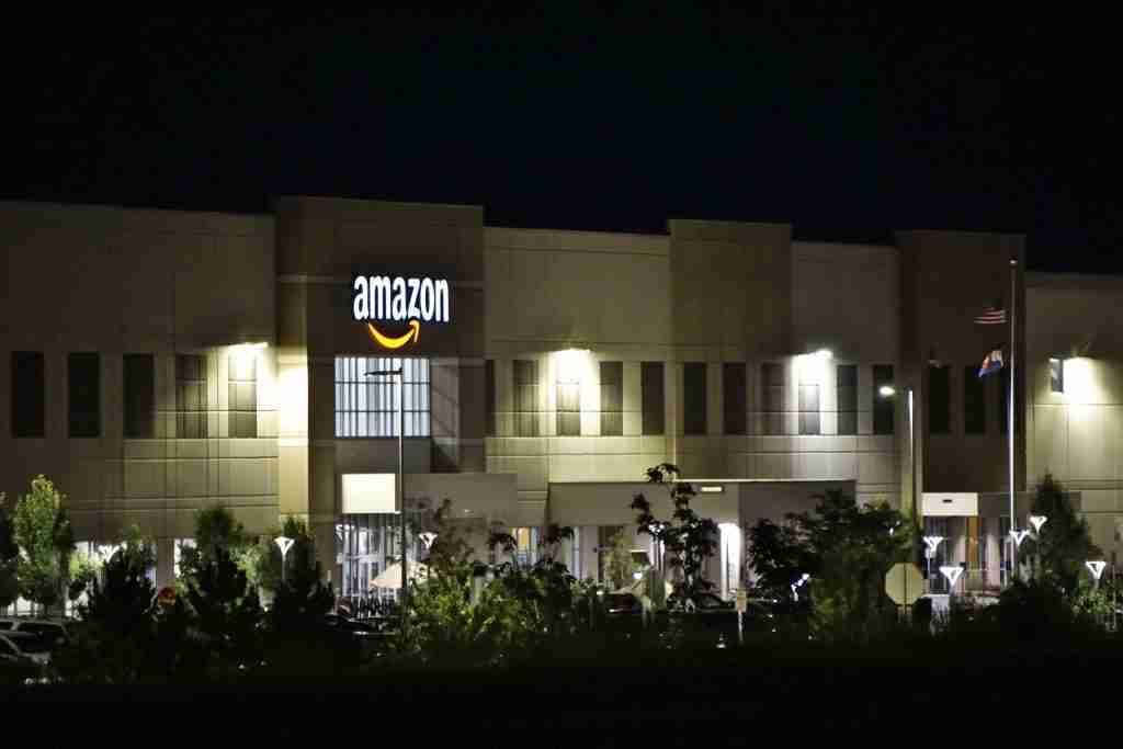 how to make money on amazon without selling